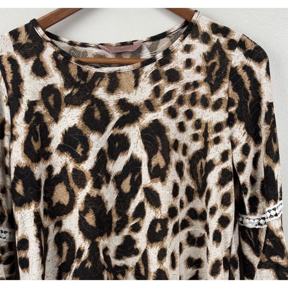 Amana Leopard print Women Small Top Animal Print Flare Long Sleeve Blouse - Picture 1 of 8